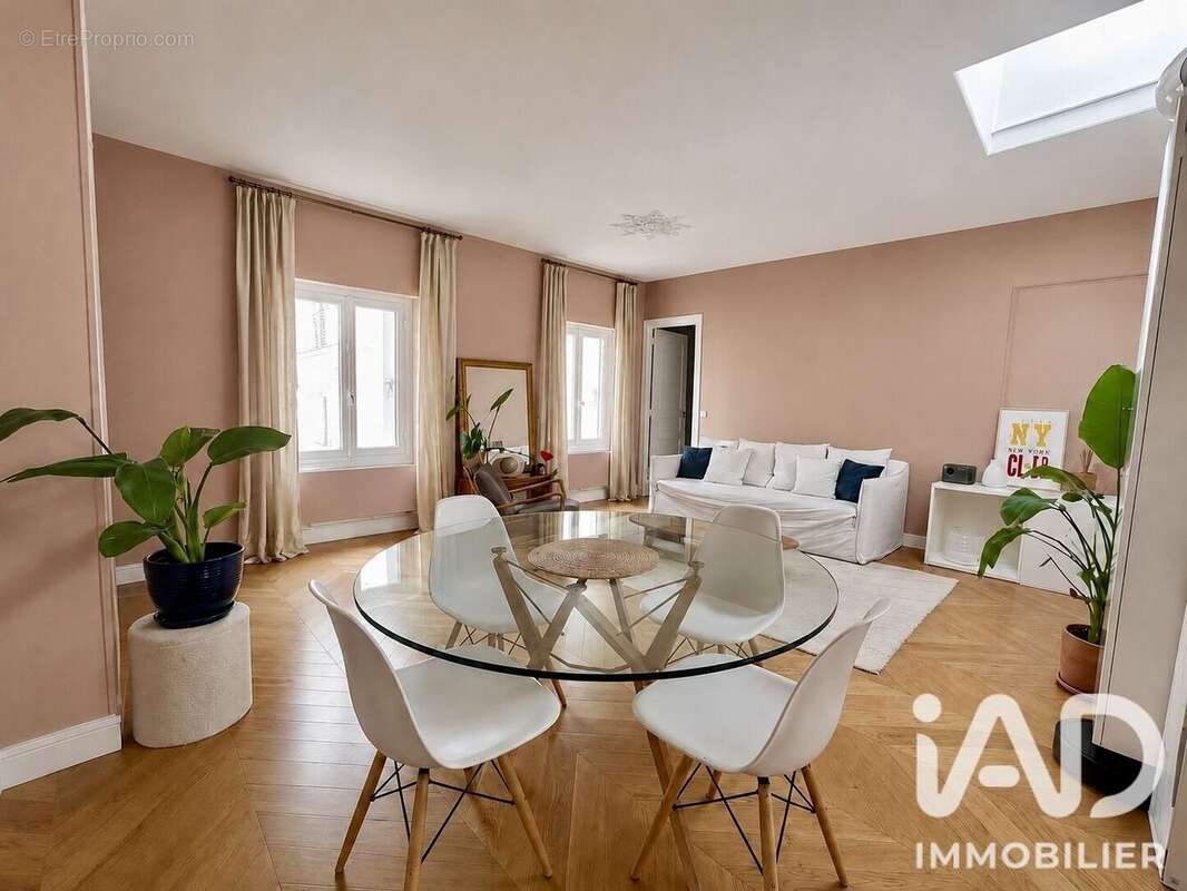 Appartement 58 m² à Paris-17e  - photo 2