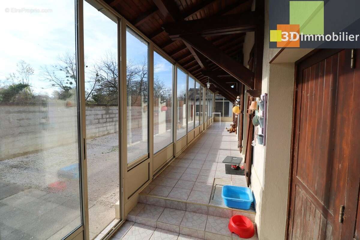 Photo 2 - Maison à CHAUSSIN