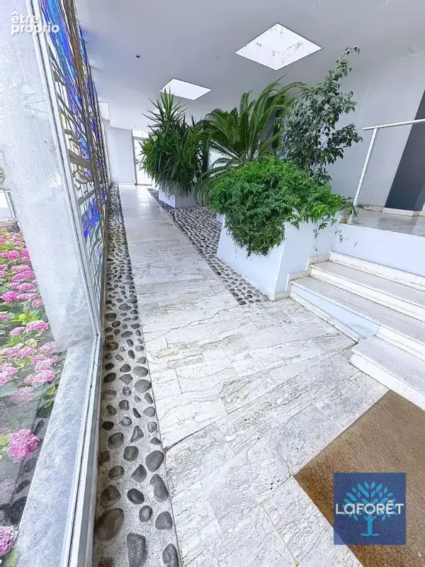 Nancy beauregard  85 m² parfaitement rénovés  2 /3 chambres balcon terrasse, vue et parking - photo 2