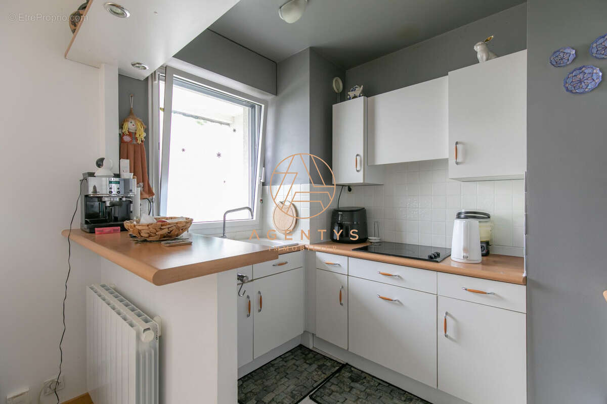 Appartement à SAINT-MAUR-DES-FOSSES
