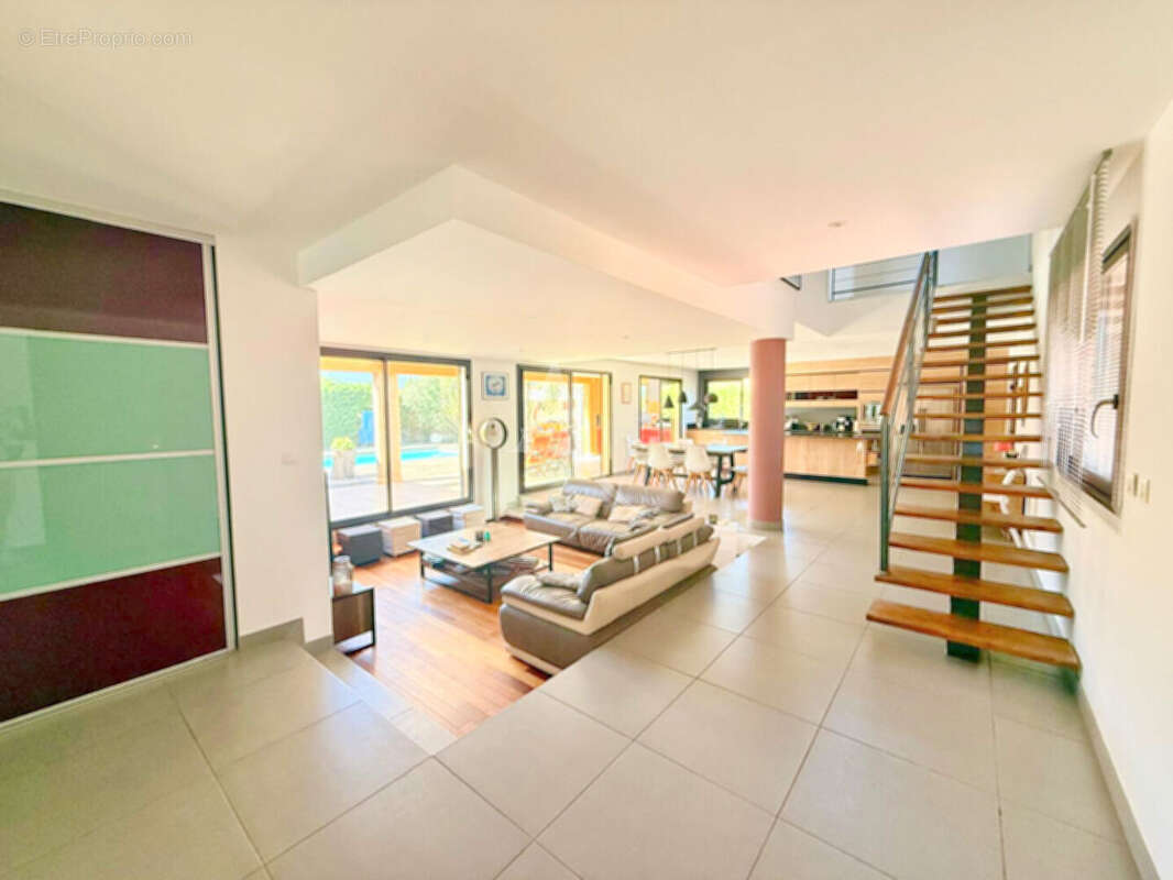 Maison à CORNEILLA-LA-RIVIERE