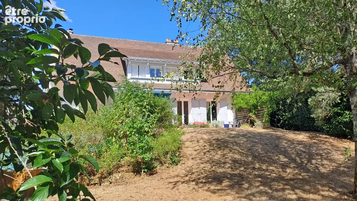 Maison 8 pièces 194 m² à vendre à Echire (79410) - photo 2