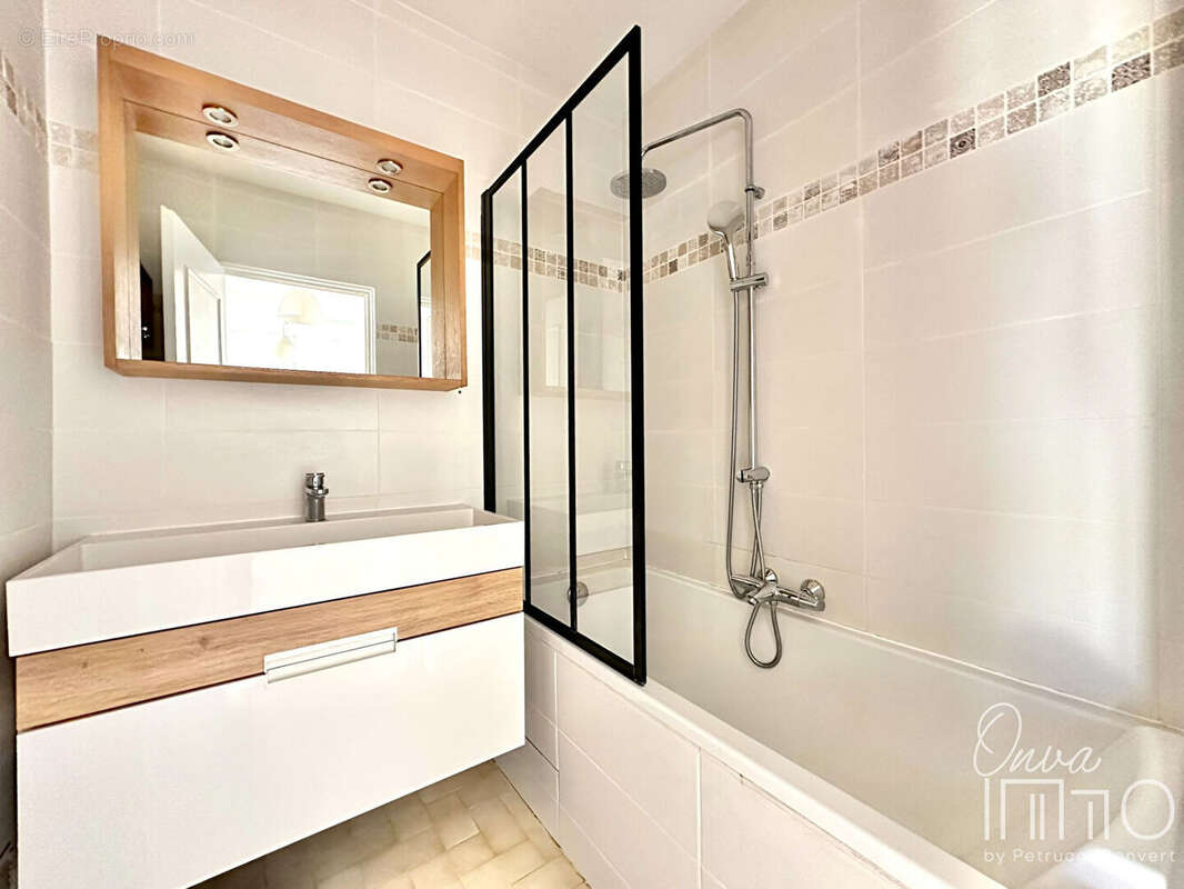 Gratte-Ciel/Tolstoï - T3 de 74m² avec balcon - photo 7