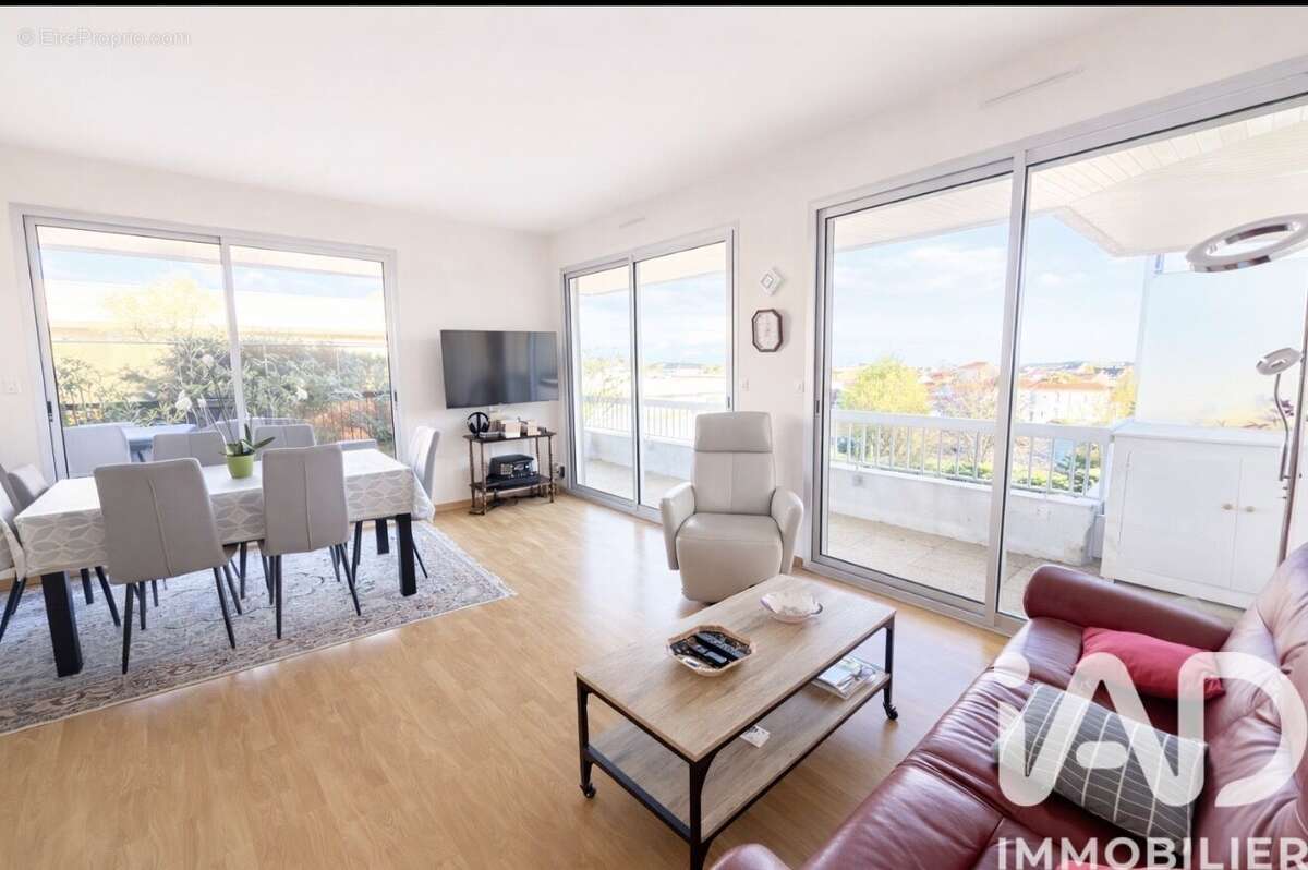 Photo 3 - Appartement à LA ROCHELLE