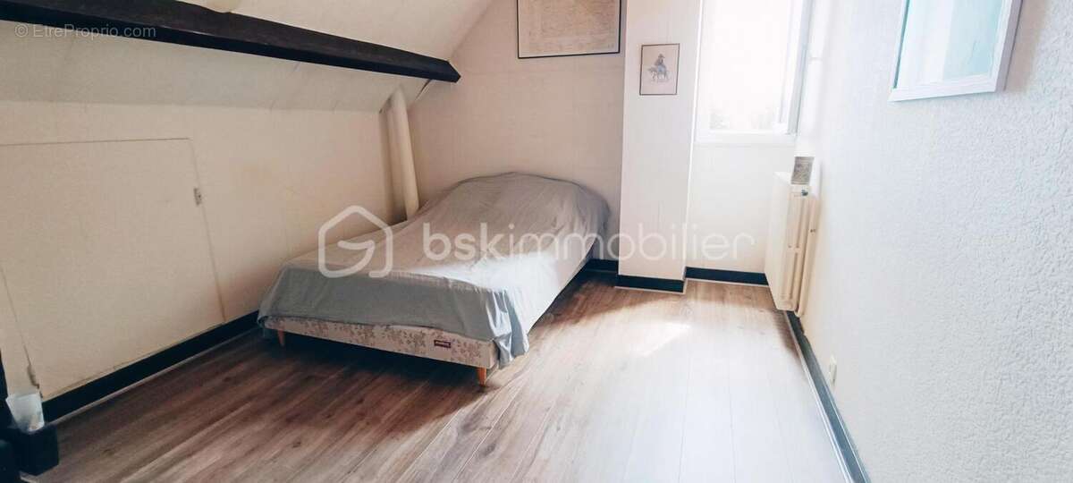 Maison à LE CHATELET-EN-BRIE