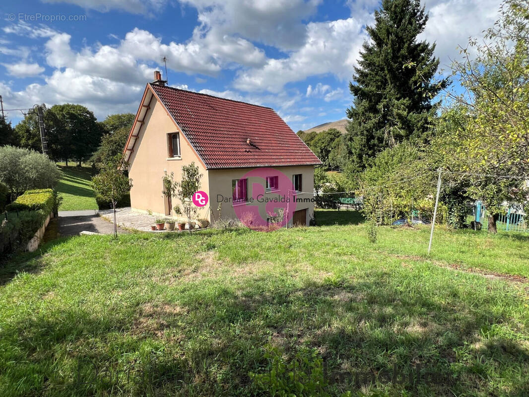 Maison à FIRMI
