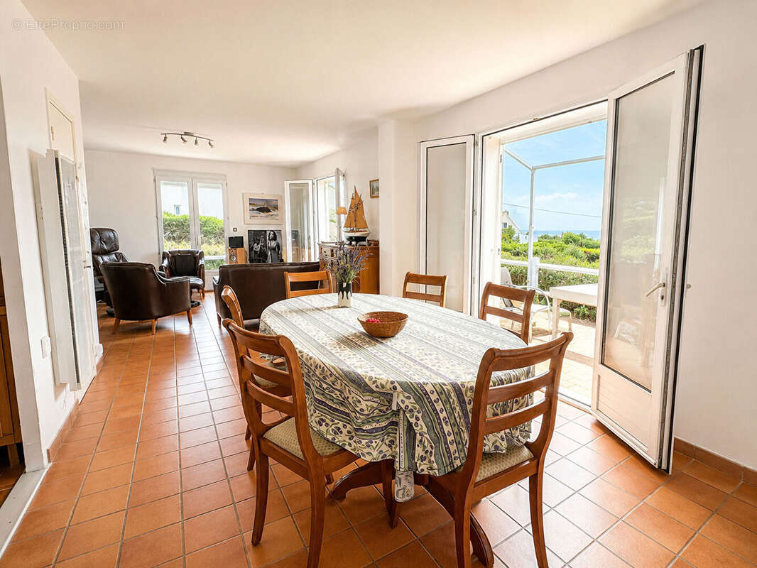 Maison néo-bretonne avec vue mer à Plouarzel - 5 pièces, 117 m² - photo 5