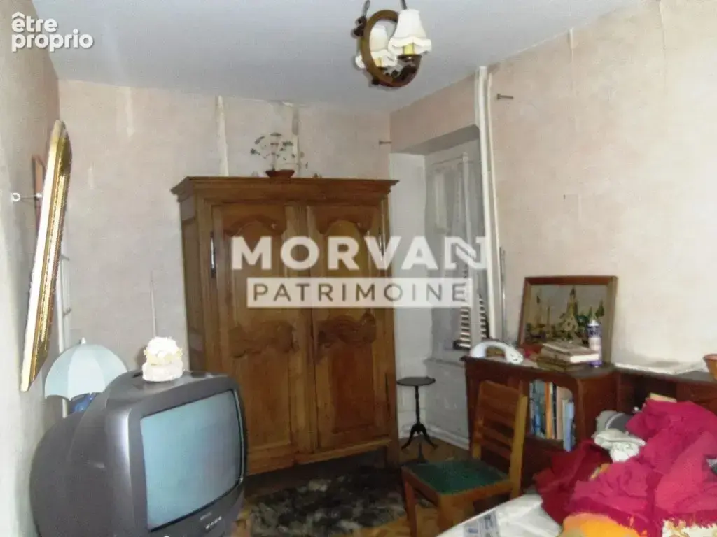 Centre bourg - maison avec jardin et dependances - 49900 € - photo 10