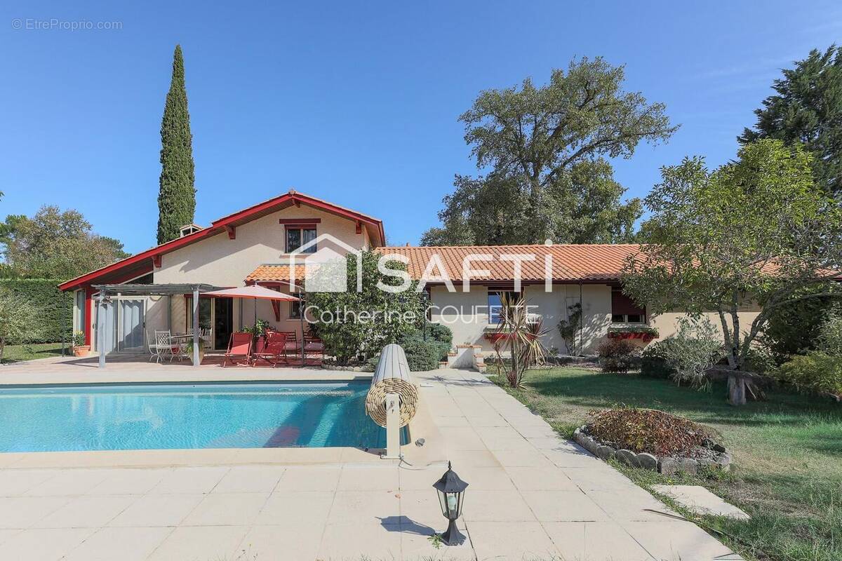 Photo 1 - Maison à LA BREDE