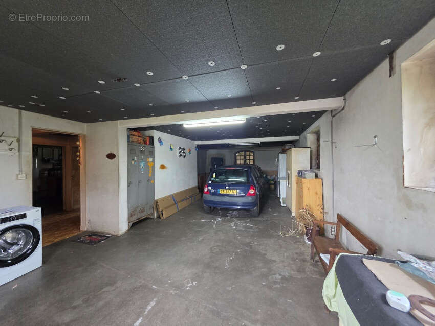 Maison à VILLOSANGES