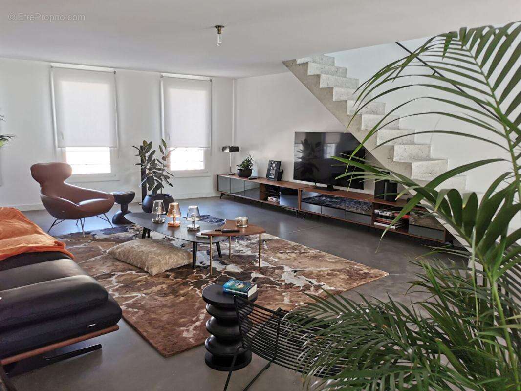 Maison à SAINT-MAXIMIN-LA-SAINTE-BAUME