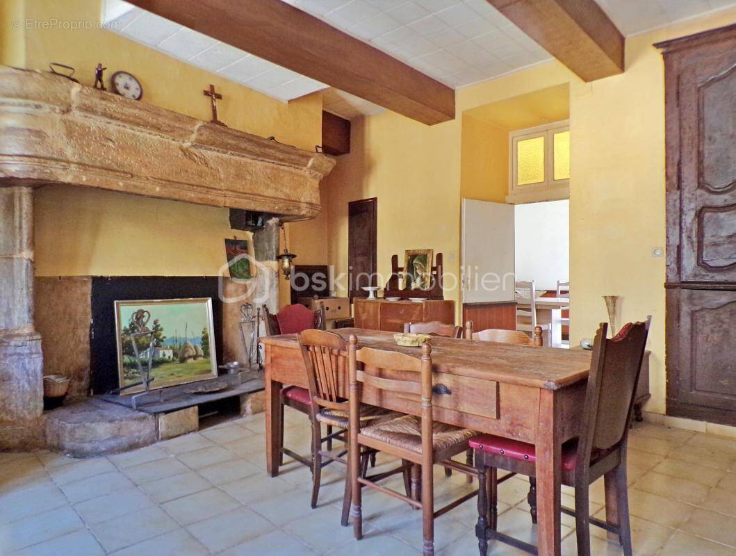 Appartement à SAINT-PONS-DE-THOMIERES