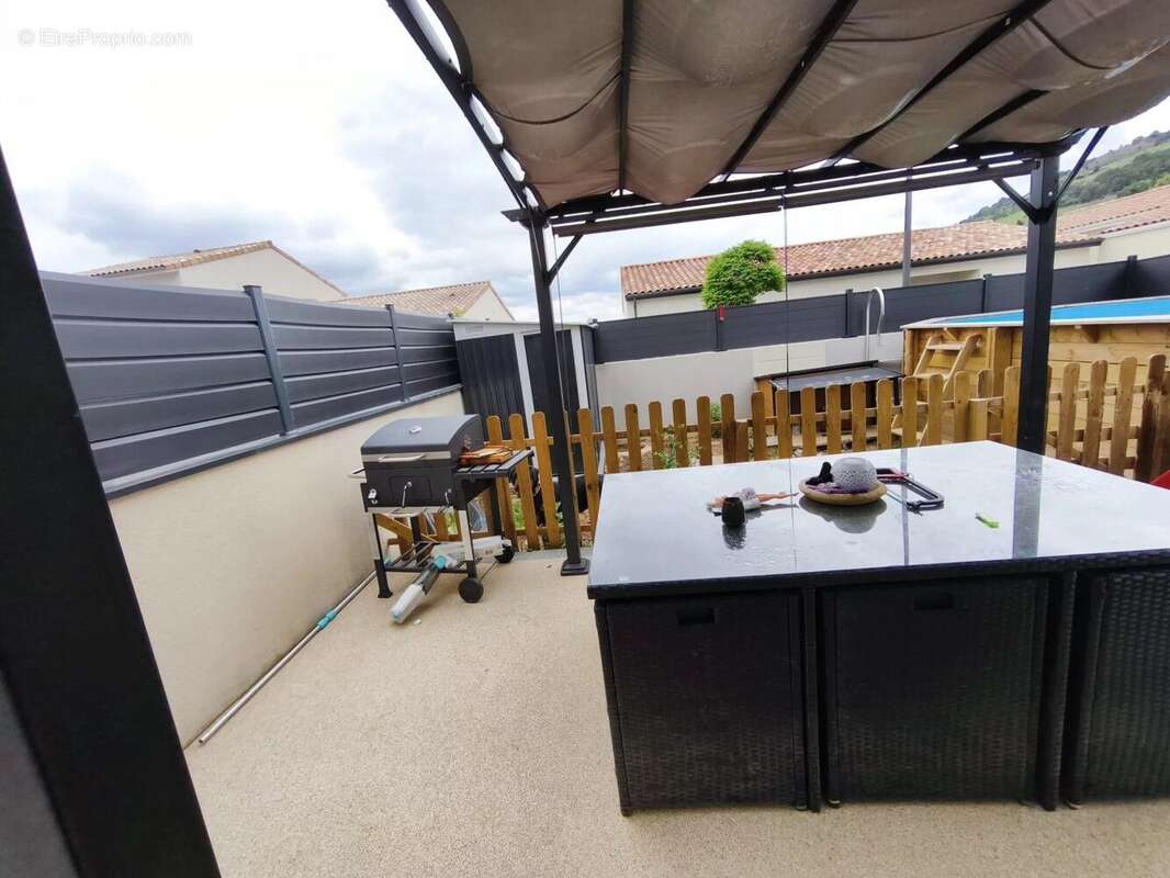 Maison à GUILHERAND-GRANGES