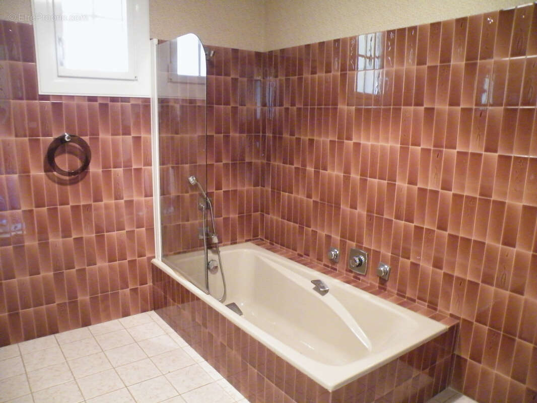 Maison à VILLEFRANCHE-DE-ROUERGUE