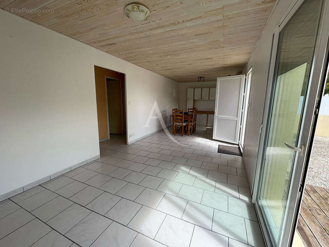 Maison à LE BERNARD