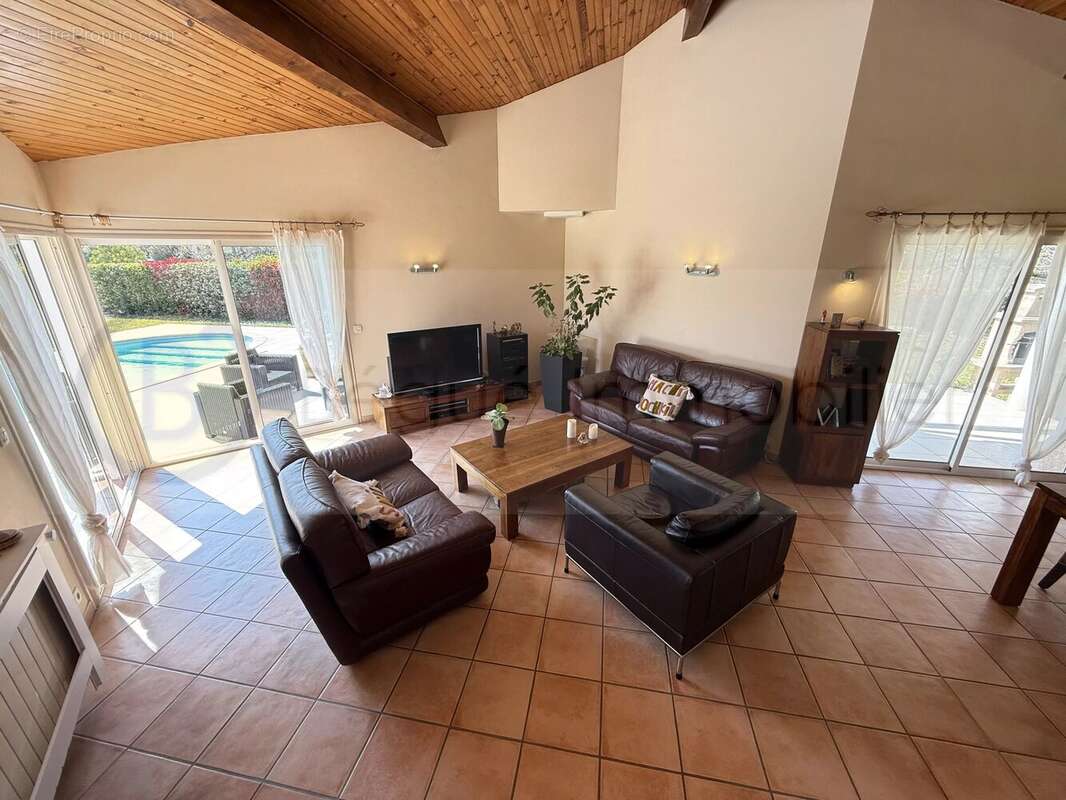 Maison à BRAX