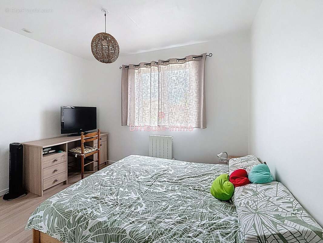 Maison à LAMONZIE-SAINT-MARTIN