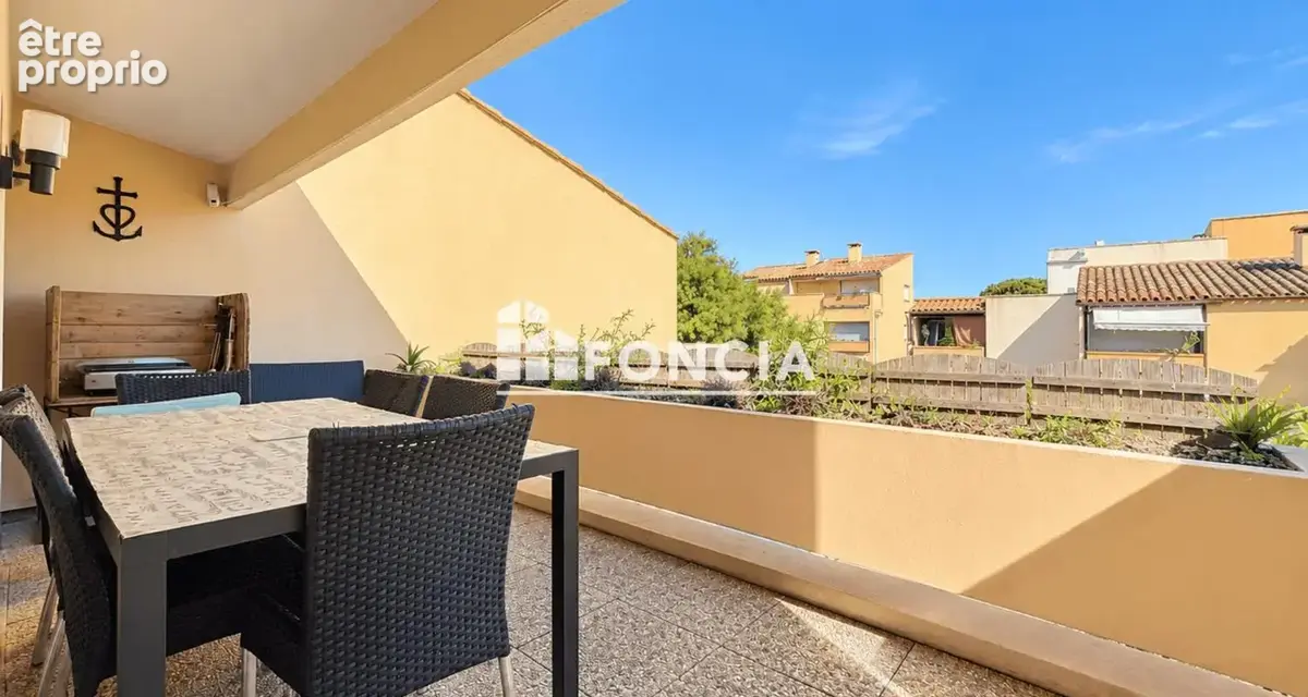 À vendre – appartement t2 avec mezzanine, grande terrasse et parking privatif – cap d’agde, secteur la clape - photo 5