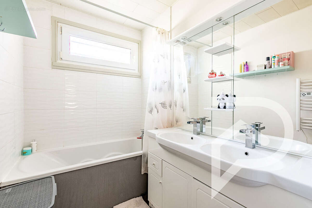 Maison à GRANDFRESNOY