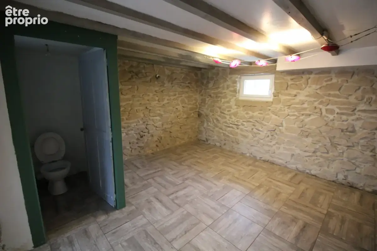 Maison 4 pièces 150 m² à vendre à Chassenon (16150) - photo 9