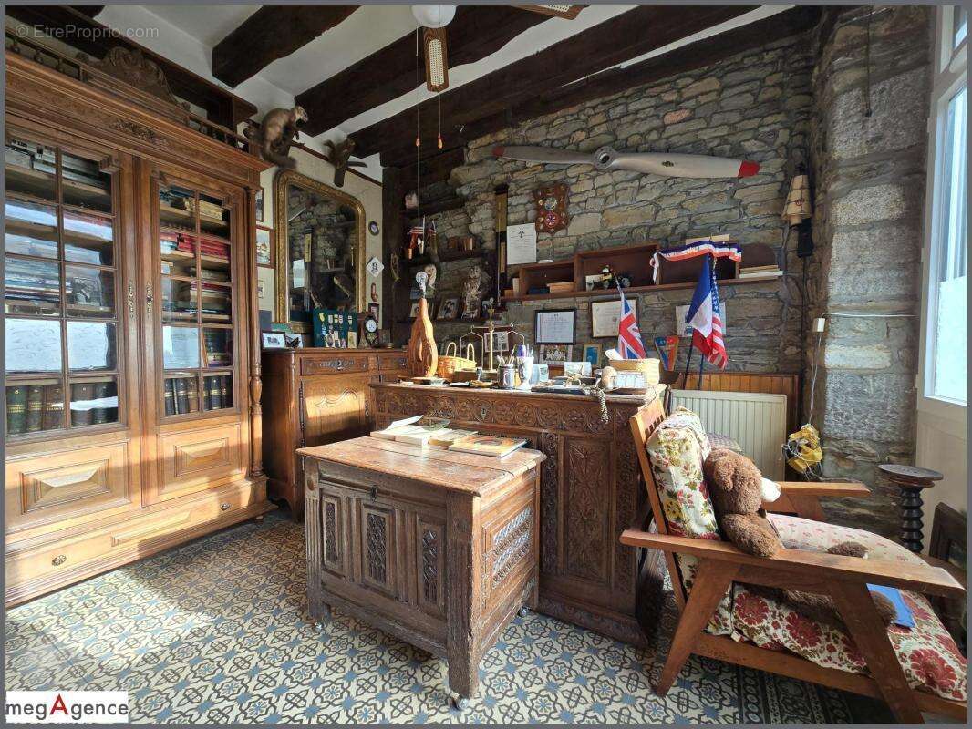 Maison en pierre 110 m², 8 pièces sur 365 m² de terrain - photo 6