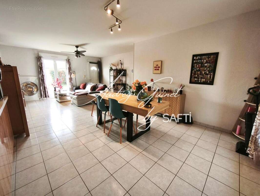 Photo 6 - Maison à NEUVILLE-DE-POITOU