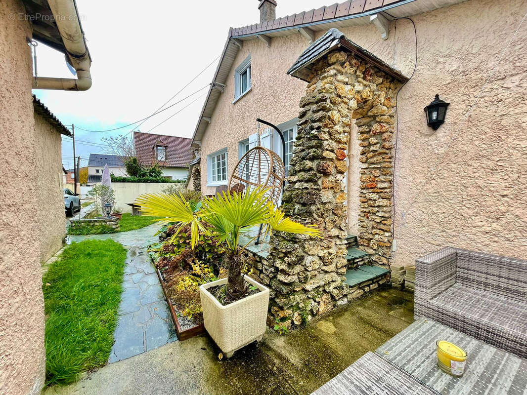 Maison à TREMBLAY-EN-FRANCE