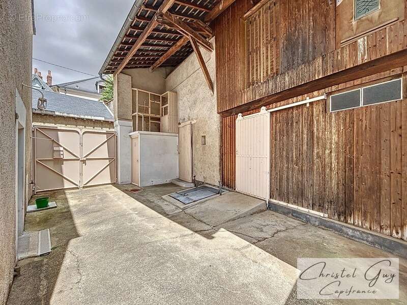 Maison à CHATEAU-DU-LOIR