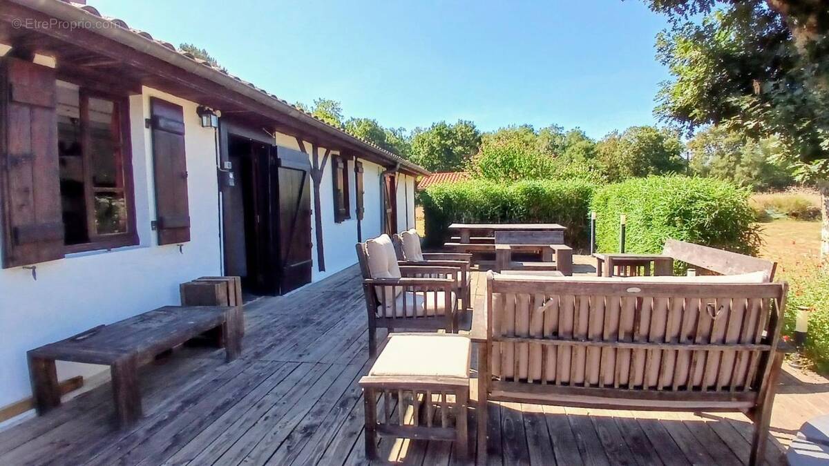 Maison à SABRES