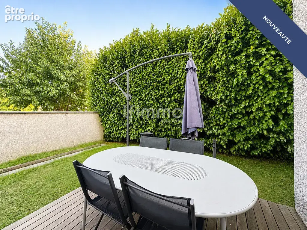 Appartement rez de chaussée 67m² 2 places de parking jardin 248m - photo 9