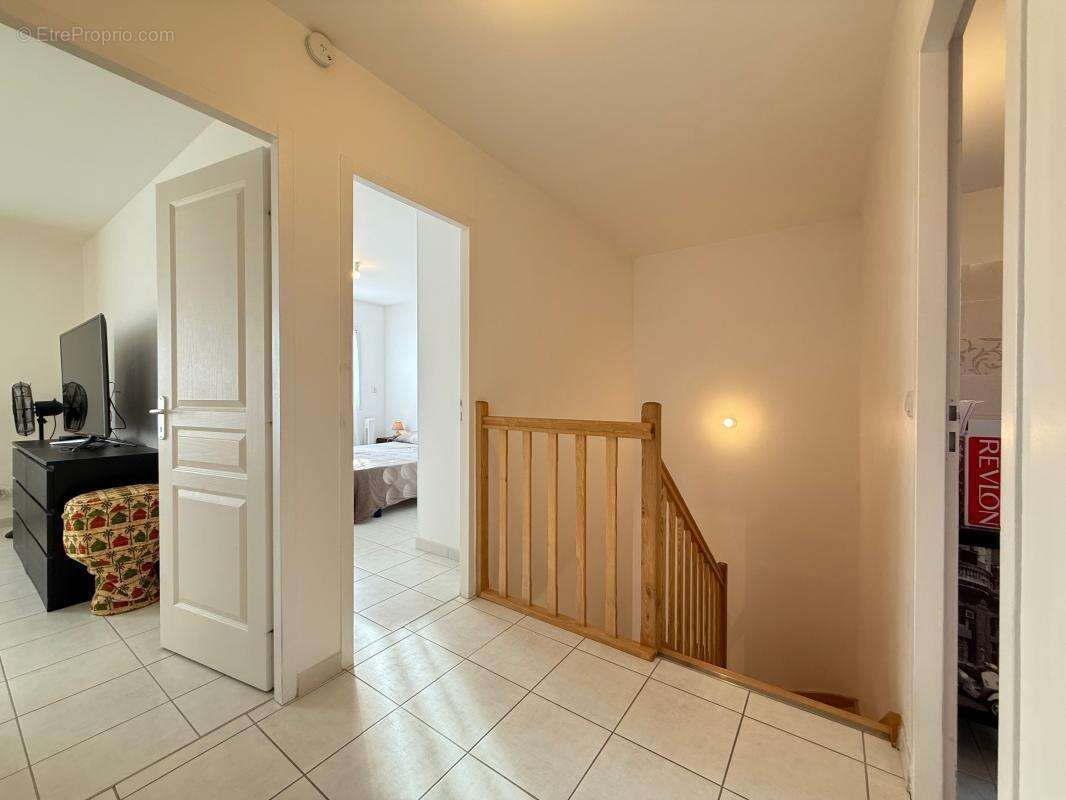 Maison à VAUX-SUR-MER