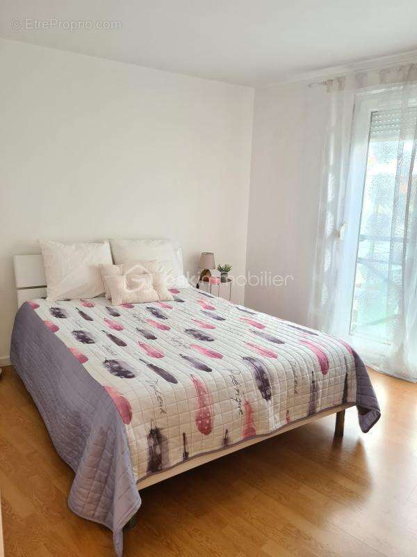 Appartement à EPINAY-SUR-ORGE