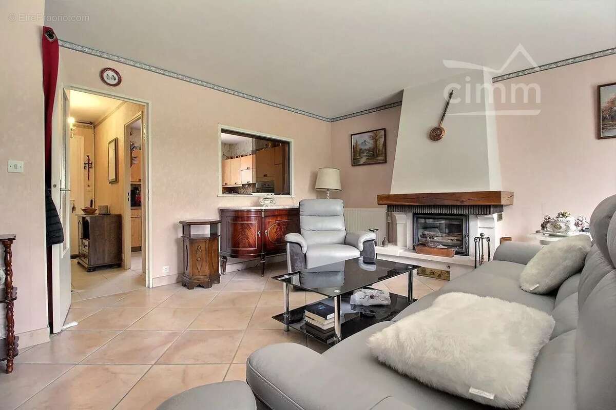 Maison à JOUE-LES-TOURS