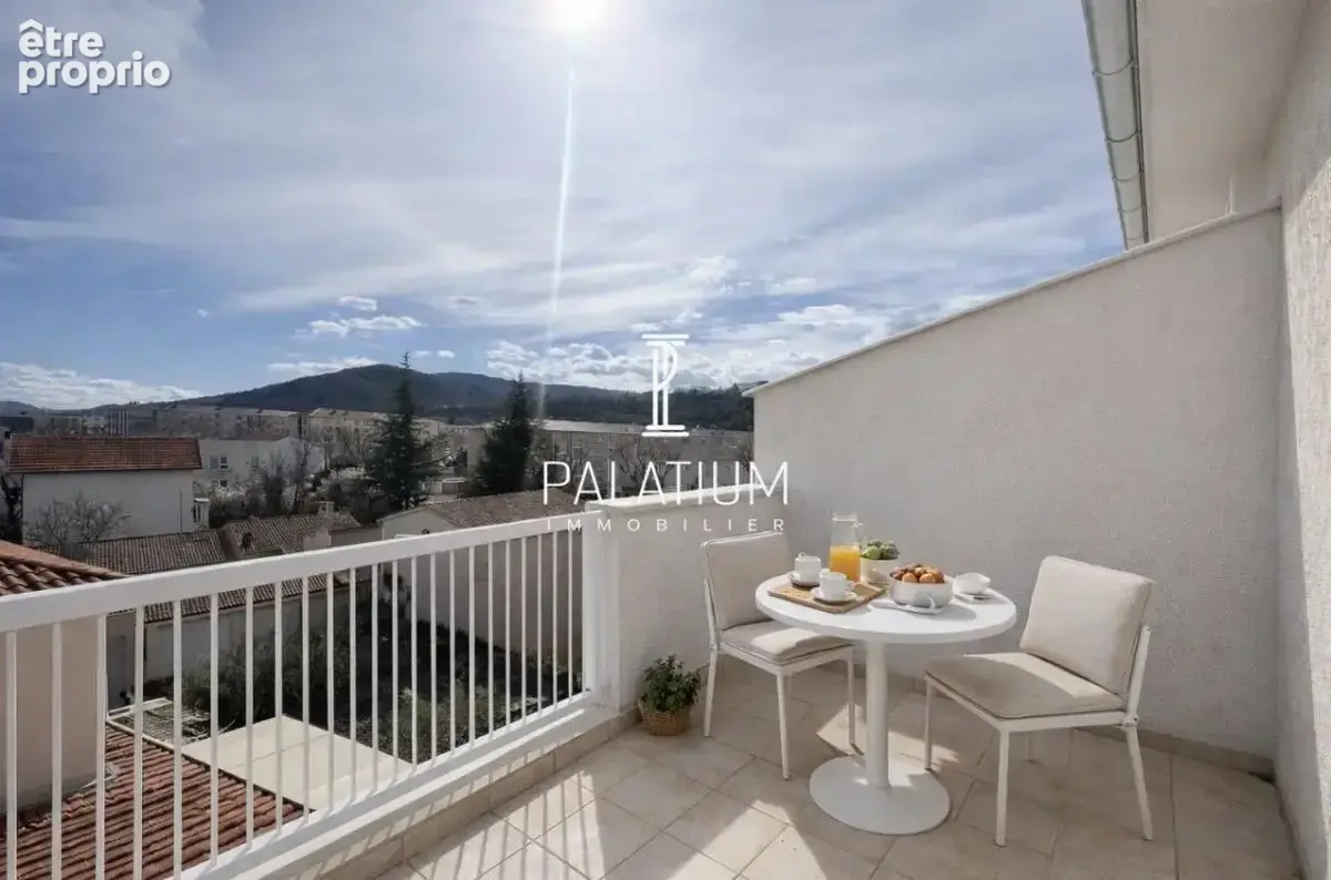 Appartement T4 - Résidence de standing - 92.02 m² - photo 4