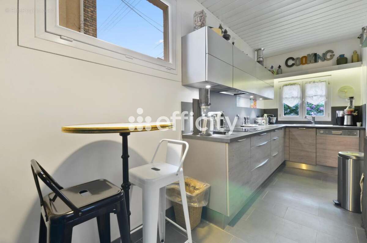 Maison à BOIS-COLOMBES