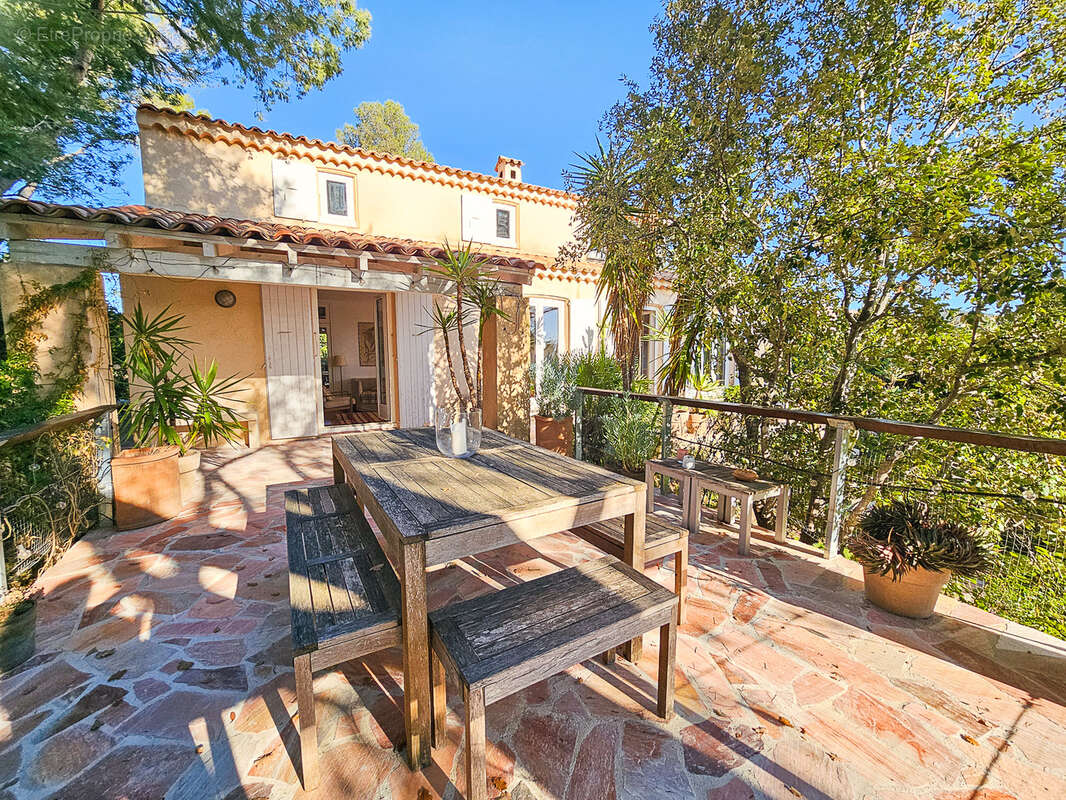 Maison à SAINT-RAPHAEL