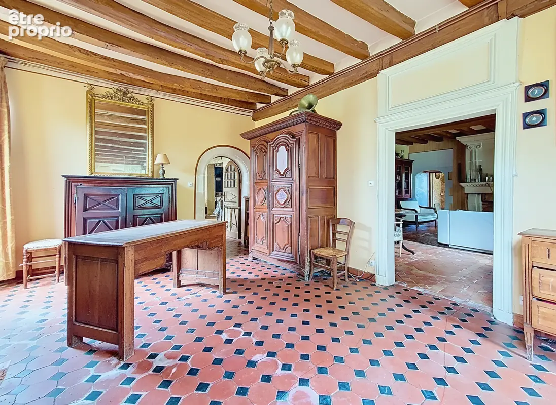 Maison de maître et dépendances au coeur d'un domaine de près de 4 hectares - photo 8