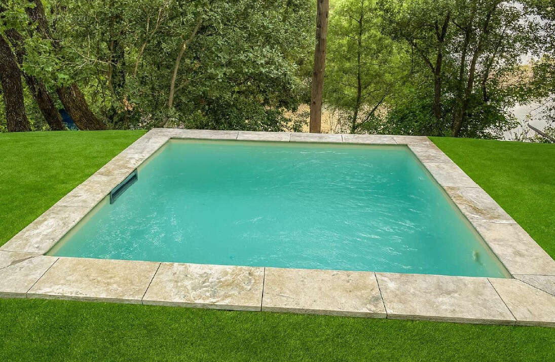 Maison à FLASSANS-SUR-ISSOLE