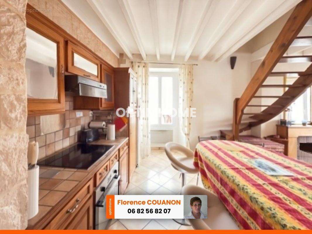 DUPLEX de 80 m². 4 pièces à DOURDAN Centre ville - photo 3