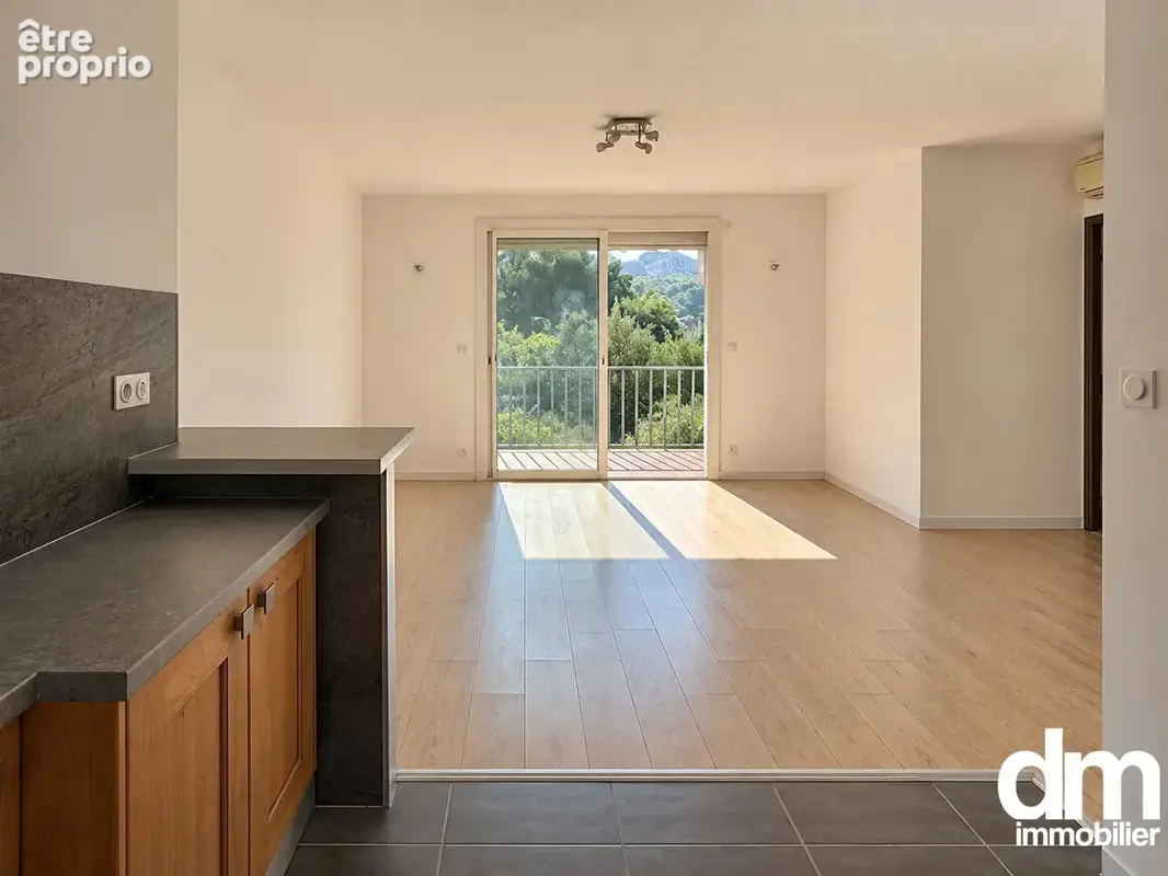 Appartement Martigues 4 pièce(s) 70.72 m2 avec balcon, garage et cave. - photo 8
