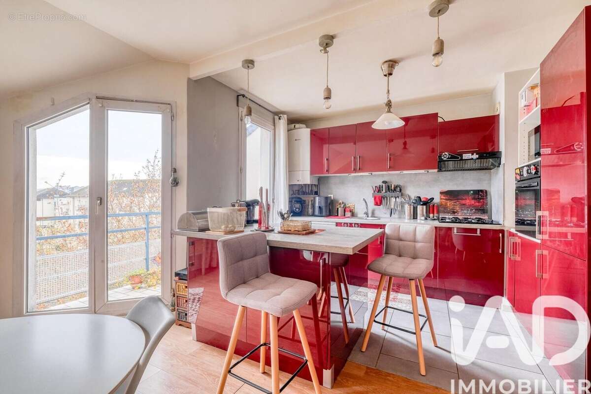 Photo 7 - Appartement à JOUY-LE-MOUTIER