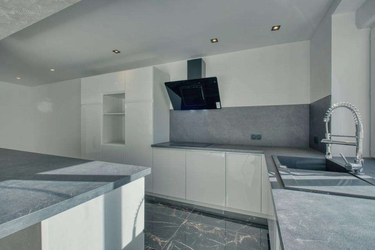 Maison à VAHL-LES-FAULQUEMONT