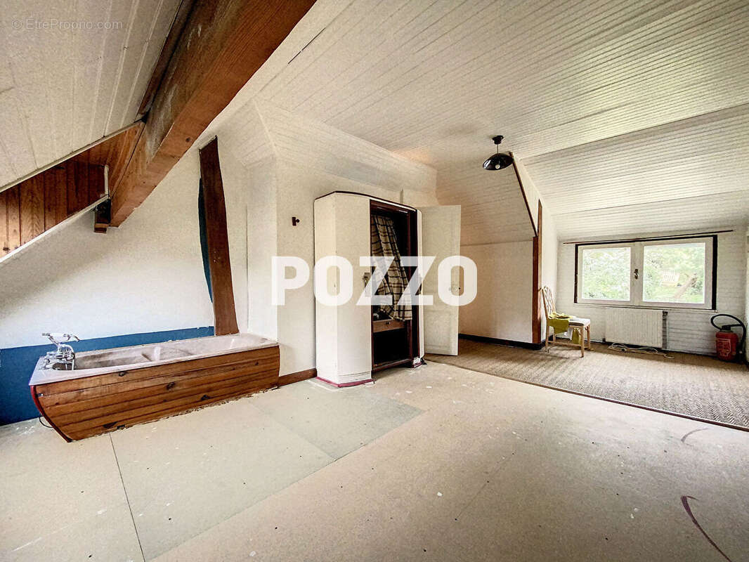 Maison à SAINT-JEAN-LE-THOMAS