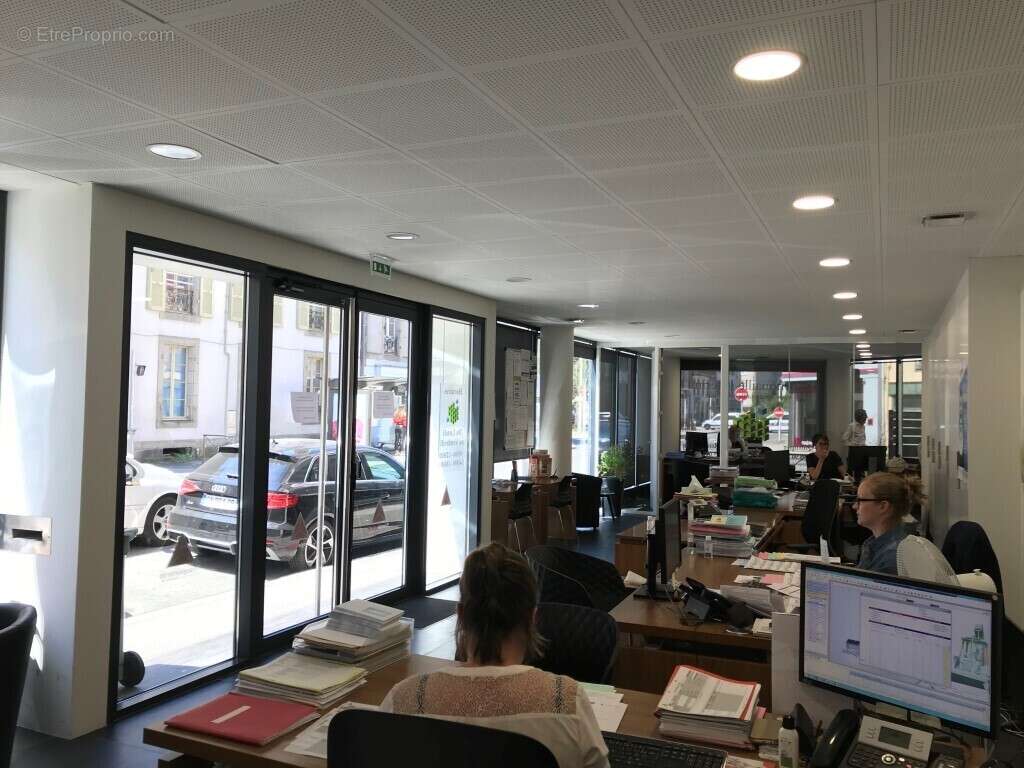 Commerce à QUIMPER