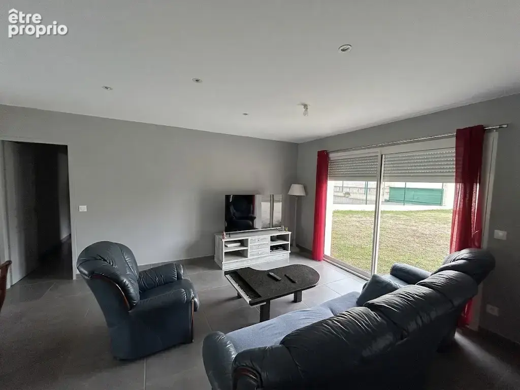 Belle villa 5 pièces avec garage et piscine - photo 4