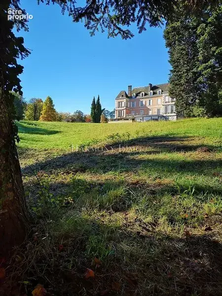 Très bel appartement dans un château avec parc et lac - photo 21