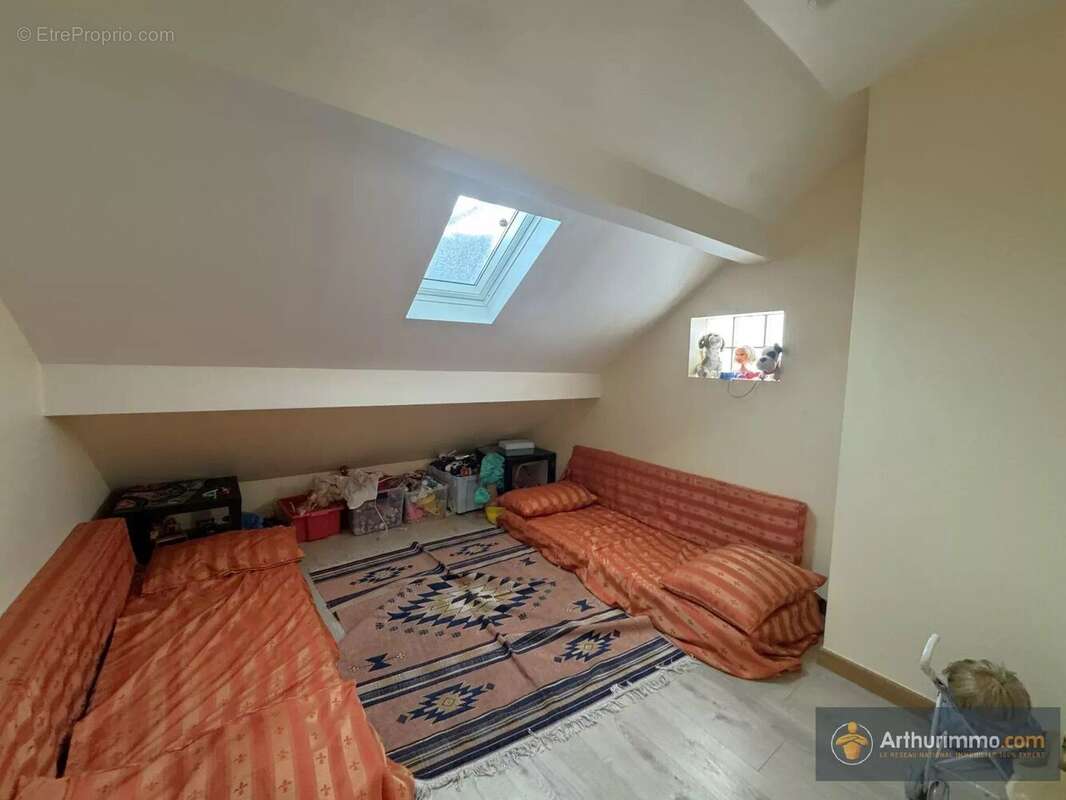 Maison à LES PAVILLONS-SOUS-BOIS