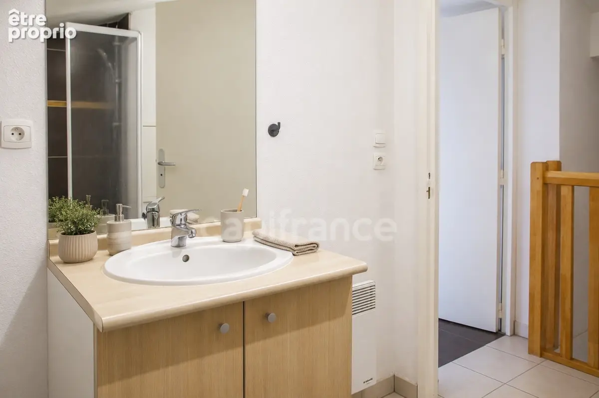 Saint-palais-sur-mer – duplex 3 pièces vendu meublé - photo 11