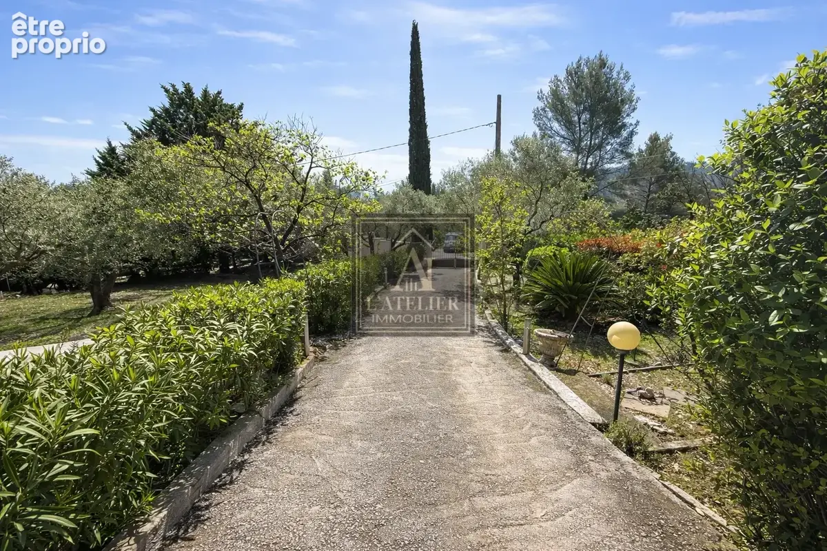 Maison de 101 m2 avec piscine sur une parcelle de 18 703 m2 - photo 4