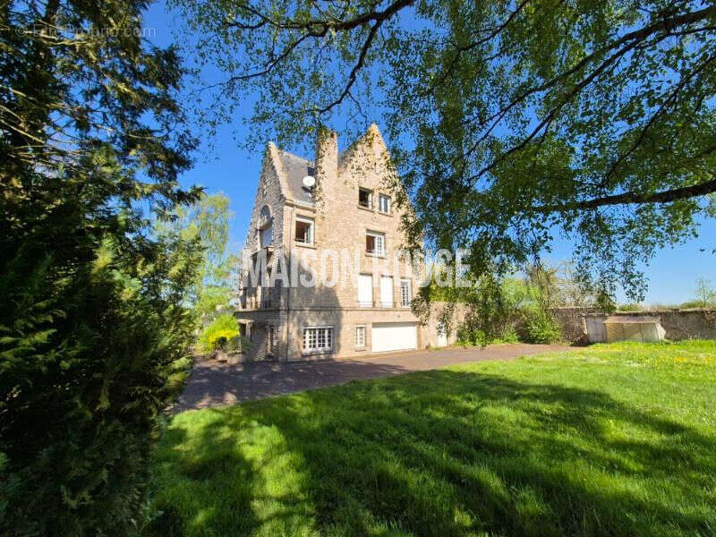 Maison à PLELAN-LE-PETIT